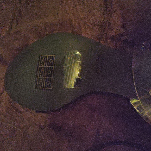 Heels - Picture 4 of 4